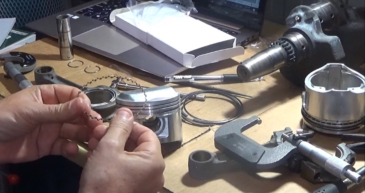 Honda CX500 engine rebuild DO THE TON