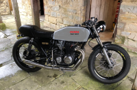 CB400
