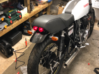 CB400