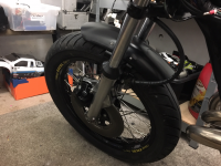 CB400