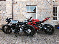CB400