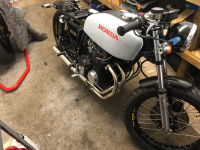 CB400