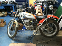 suzuki rl250