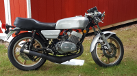 '77 RD400
