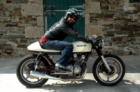 GS550 cafe racer Cornwall UK