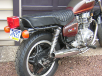 tail R