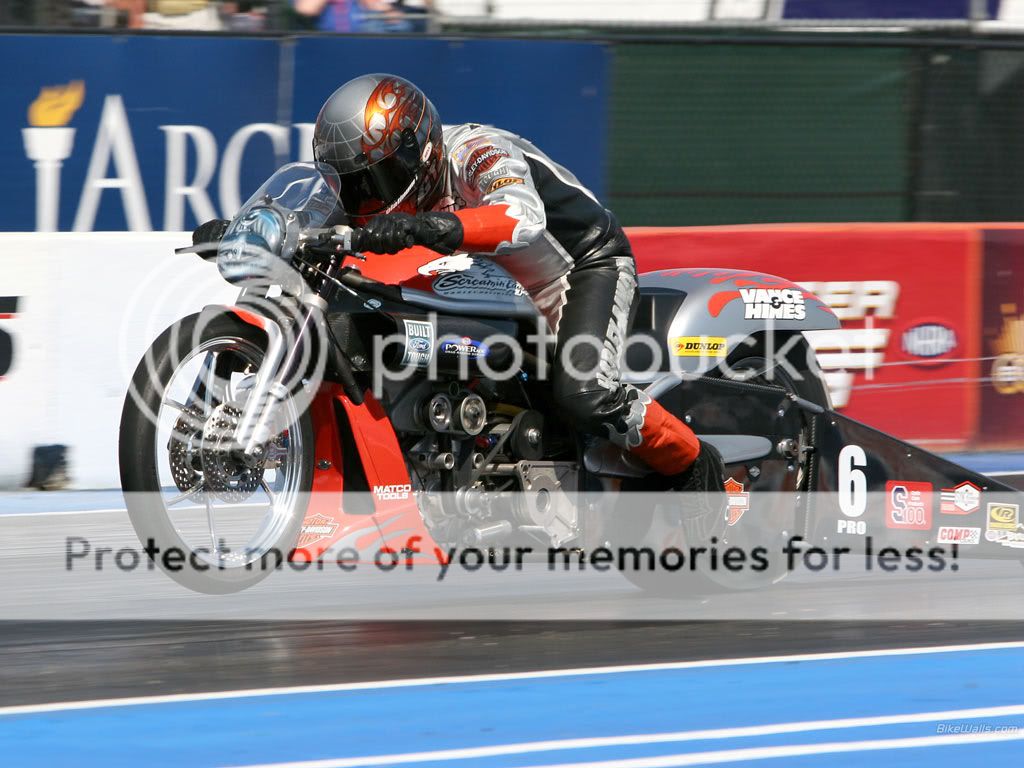 Harley-Davidson__Screamin_Eagle_NHRA_DragRacing_2005_01_1024x768.jpg