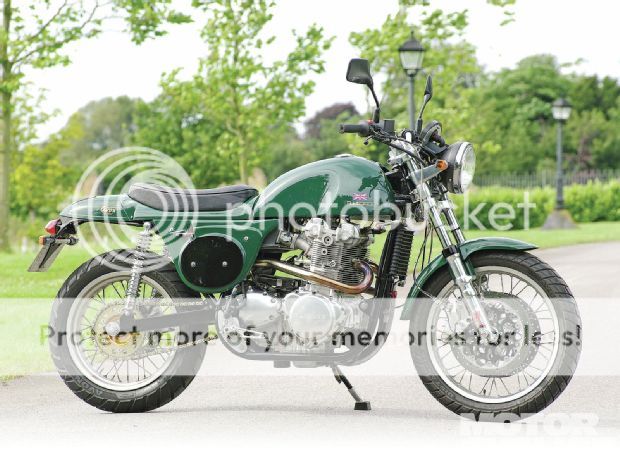 122-1204-01-zsteve-mcqueen-motorcycle-replica.jpg