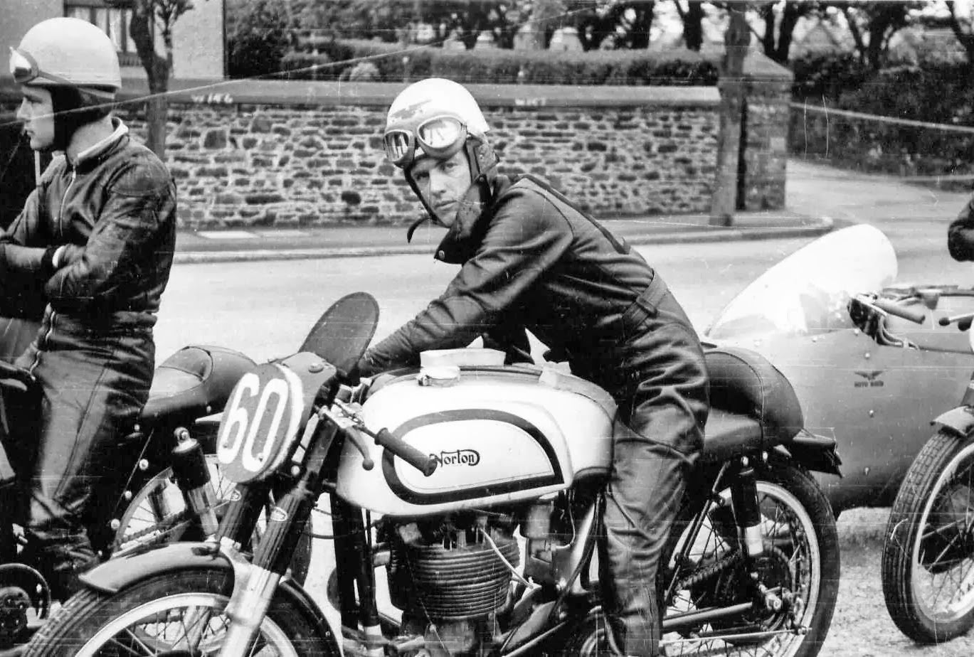 31376d1388096492-motorcycle-story-golden-years-011-awaiting-start-evening-practice-period-1-iom-tt-june-1956.jpg