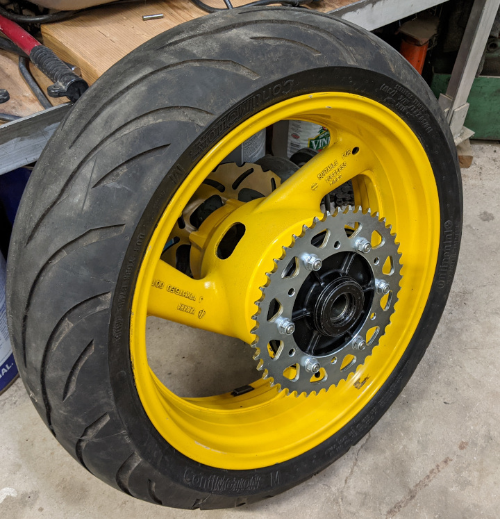 yzf_reardone.jpg