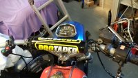 CB200HEADLIGHT1.jpg