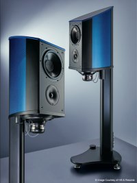 wilson-benesch-discovery-2-loudspeaker-review-hifi-records-coloured-carbon-fibre-1.jpg