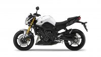 2013-Yamaha-FZ8-EU-Competition-White-Studio-006.jpg