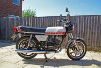 yamaha-rd400-e.jpg
