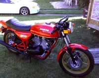 Sv650, Ducati Monster, BMW race bike 002.jpg