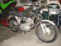 cb160r.JPG