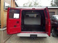 redvan2.jpg