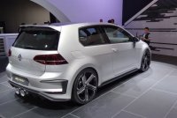 VW-Golf-GTI-R420-14.jpg