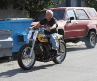 TZ750.JPG