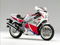 Yamaha FZR600 89  1.jpg