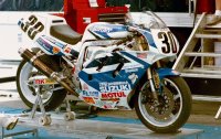 tommy lynch 30 yosh gsxr750 sbk road america june 1991.jpg