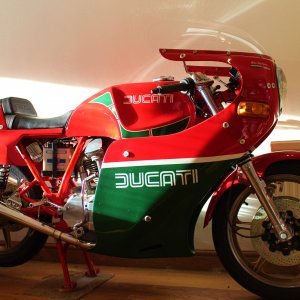 81 Ducati MHR