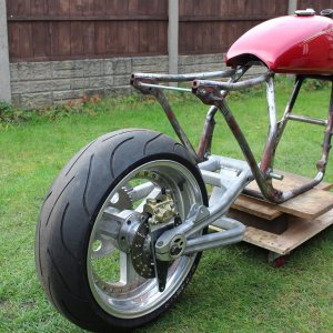 Z650/1100 Test fit of the ZRX1200 swingarm