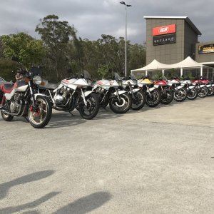 Brisbane (Australia) Katana Christmas ride.