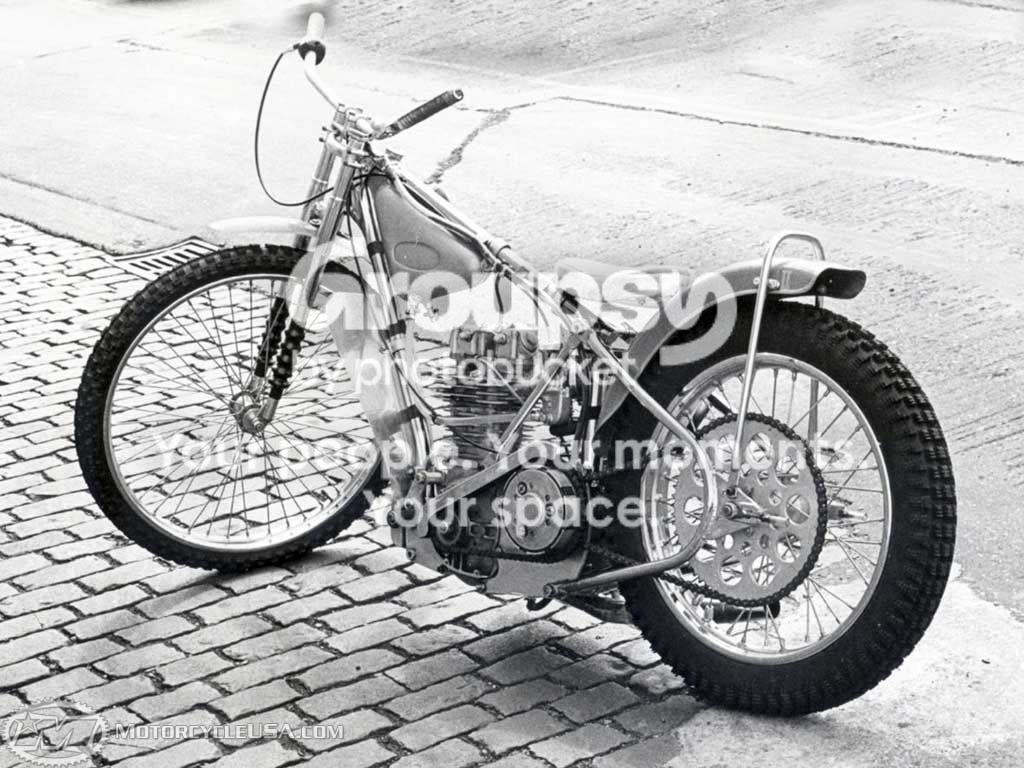 bsa-speedway-1_zps42a93660.jpg