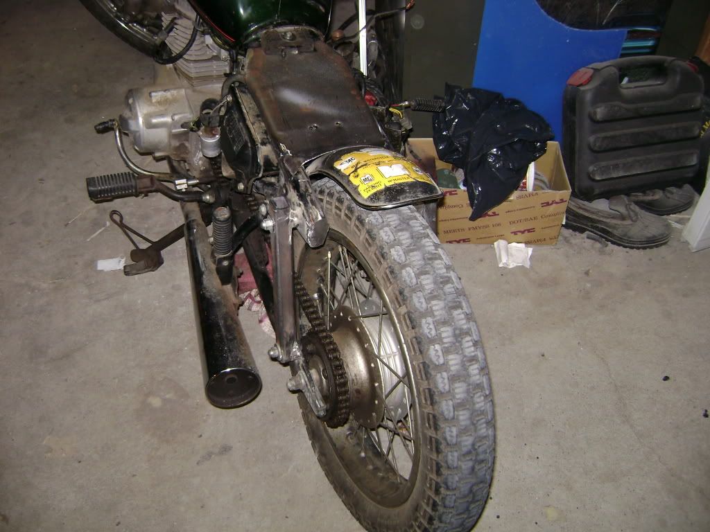 cm200003-1.jpg