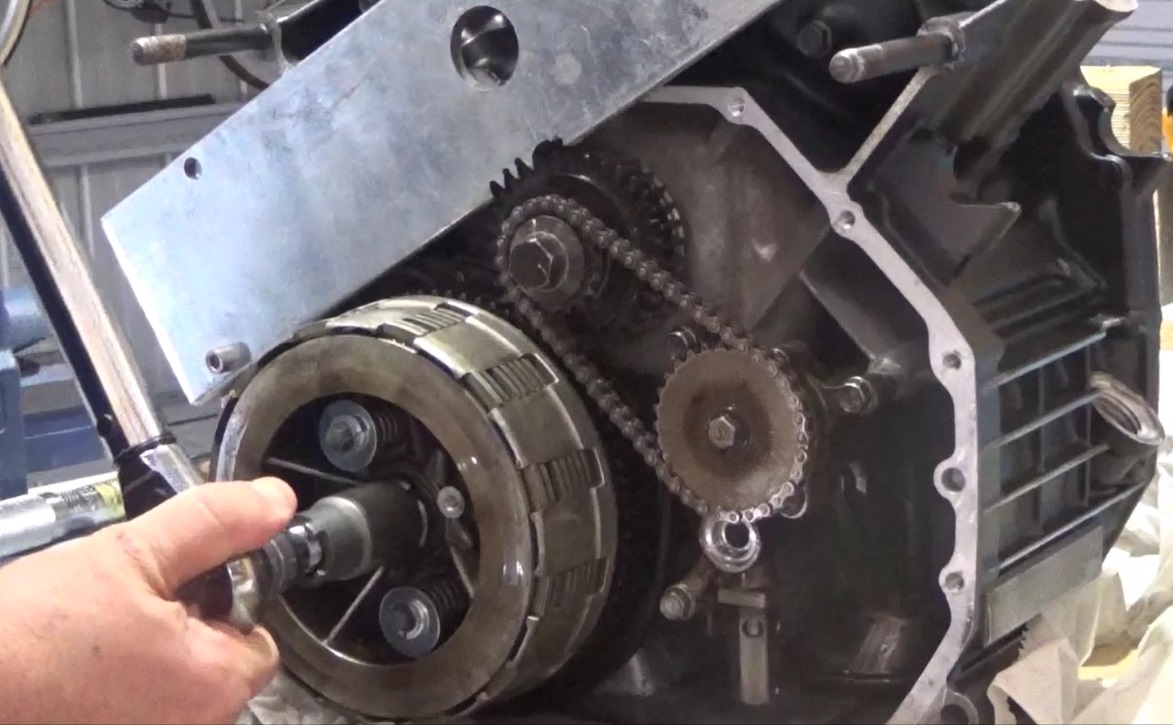 Honda CX500 engine rebuild DO THE TON