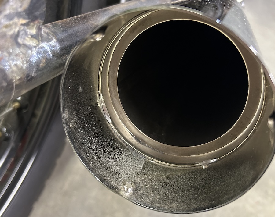 Muffler_0889.jpg