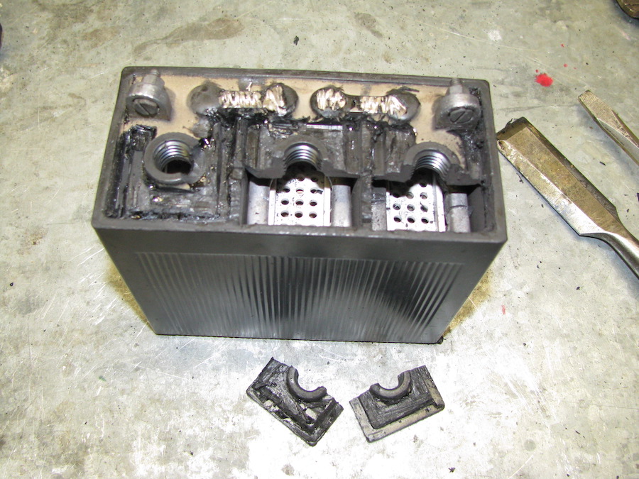 Battery_4735.JPG