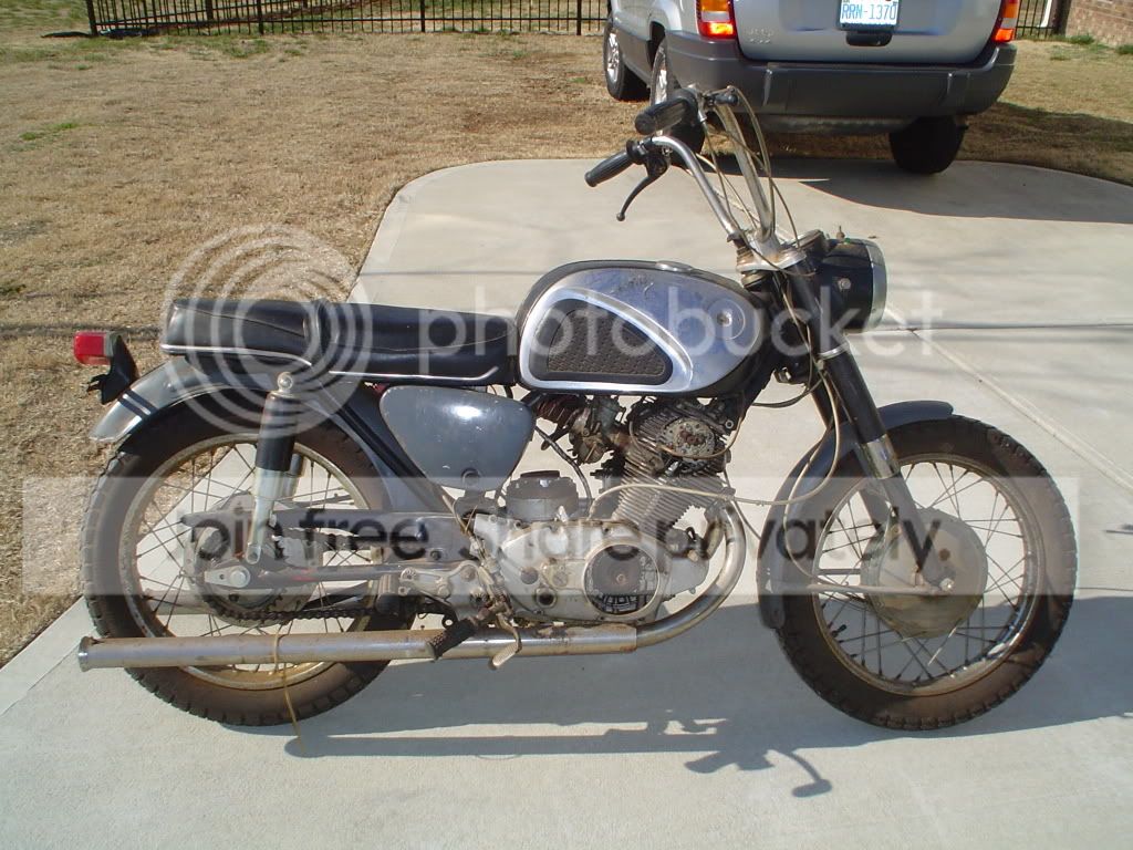 1966_cb77011.jpg