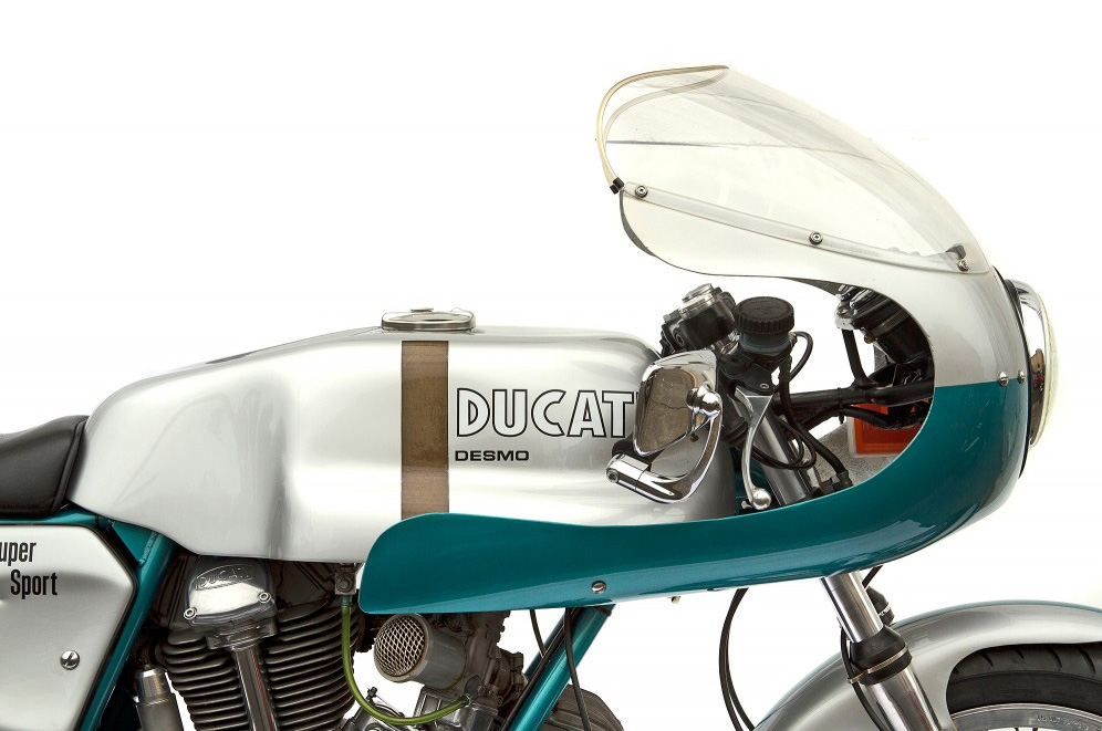ducati-imola-3.jpg