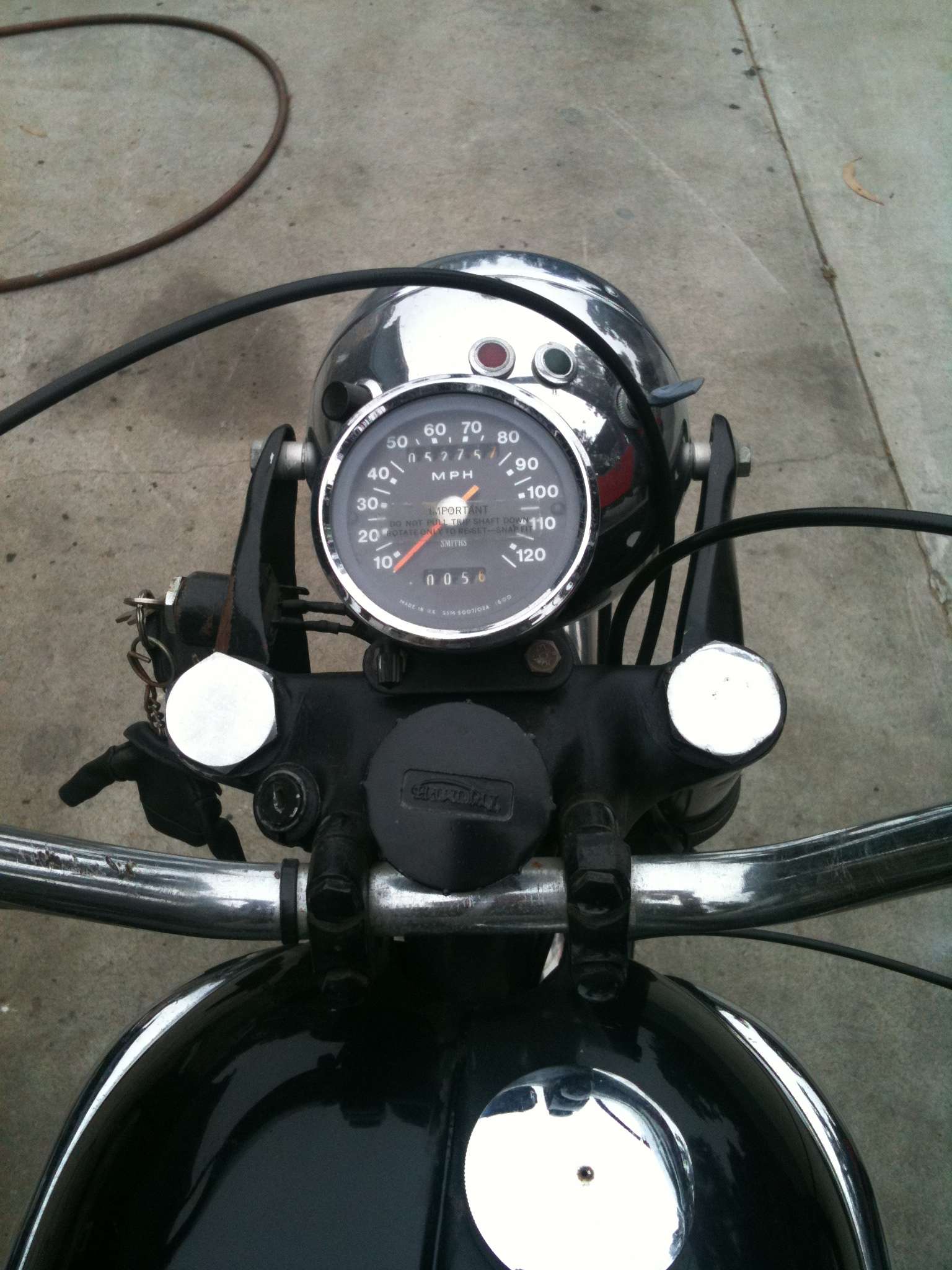 img0476vv.jpg