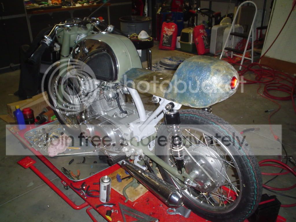 cb_77_tailsection003.jpg