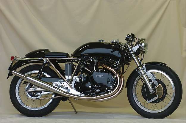 vincentmotorcycle3.jpg