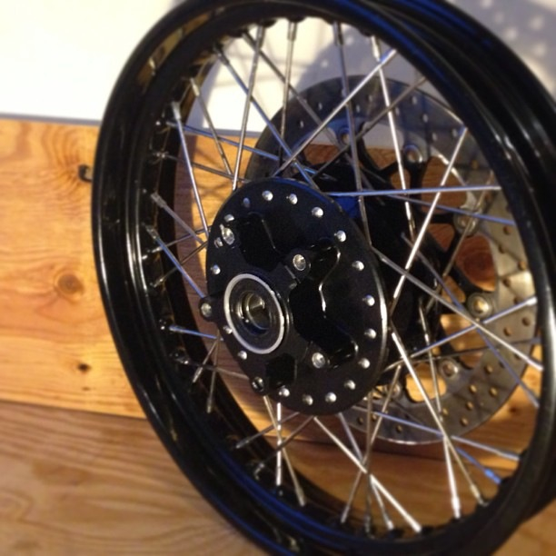 Bolton spoke hubs for modern forks DO THE TON