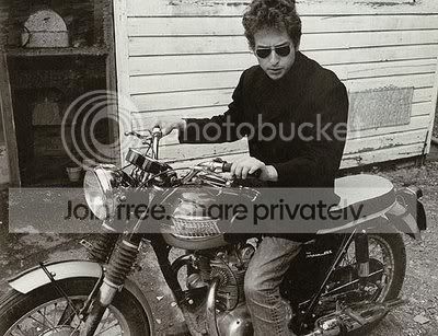 dylan_triumph1.jpg