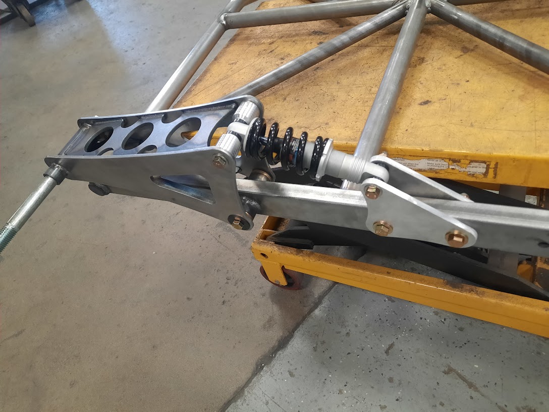 DR Leaner Swingarm 4.jpg