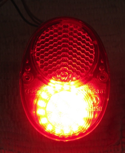light_1929_m.jpg