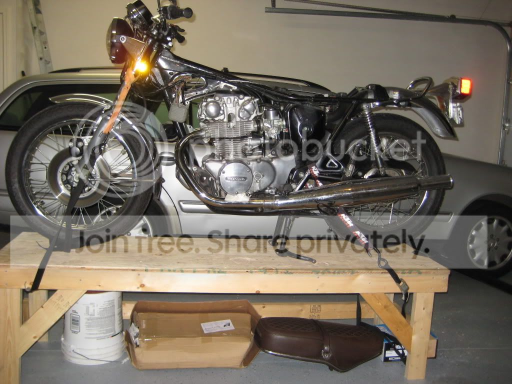 cb500_onstand_notank02.jpg