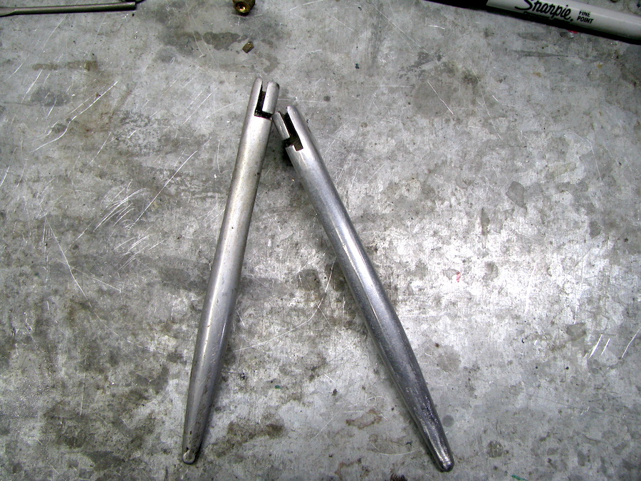 Levers_6119.JPG