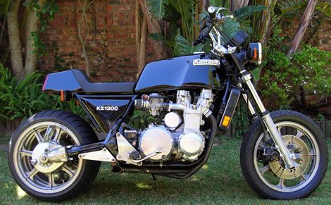 z1300_thekneeslider.jpg