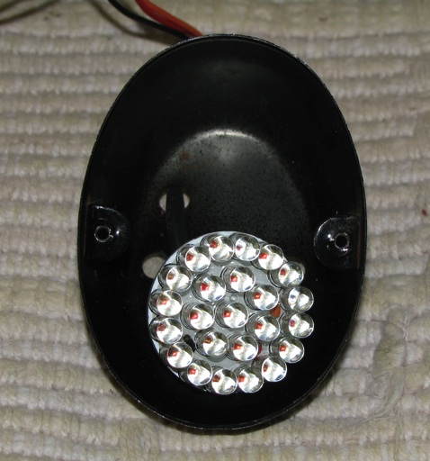 light_1925_m.jpg