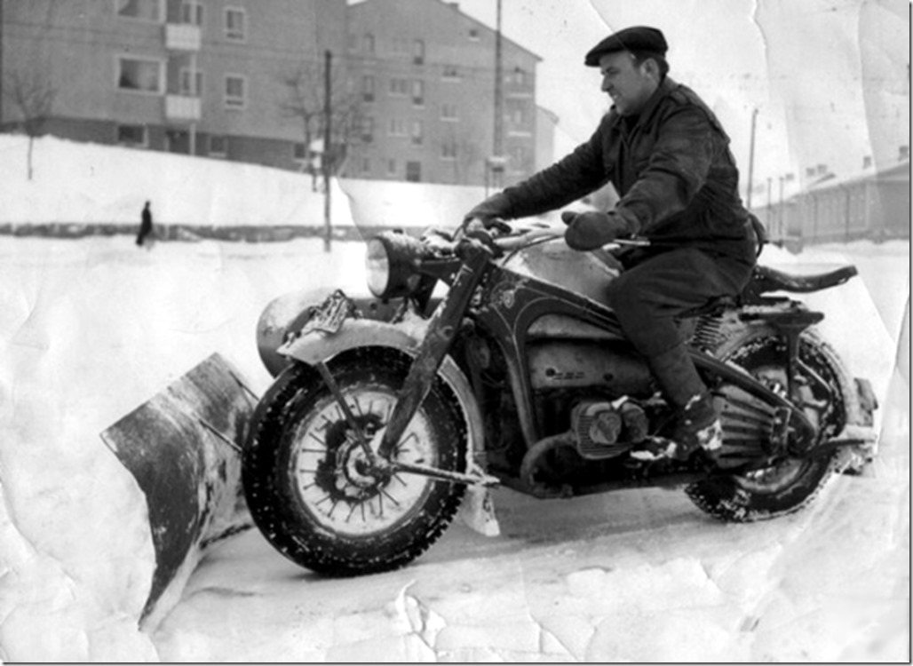 motorcycle_snow_plow_1__thumb.jpg