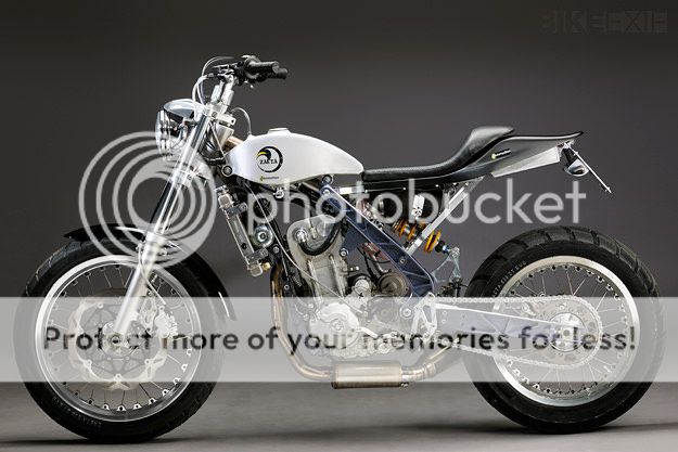 zaeta-motorcycle.jpg