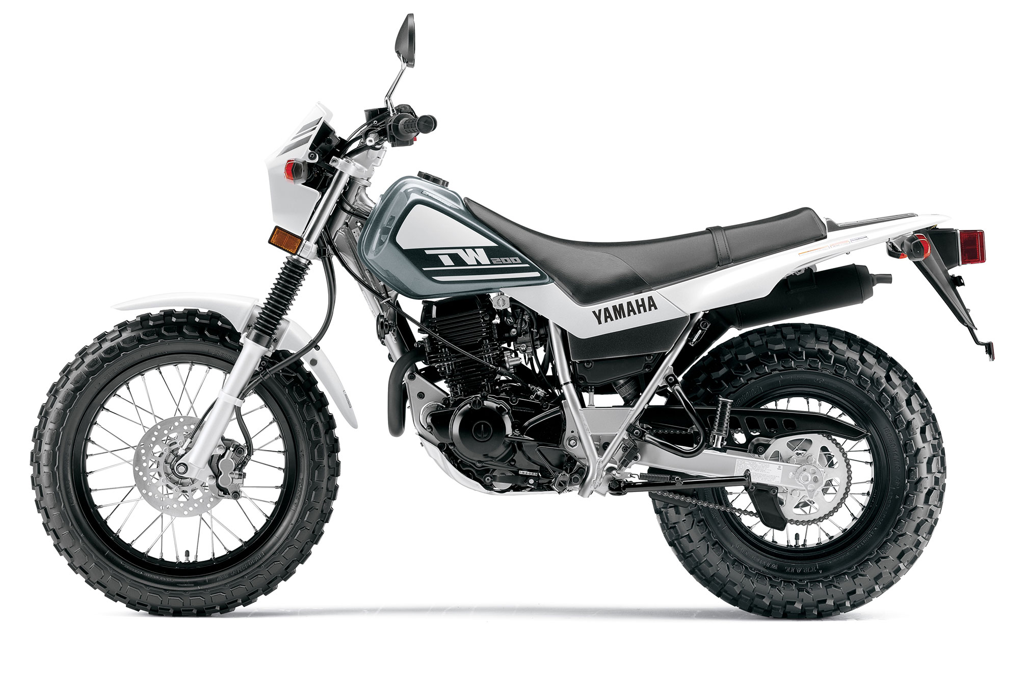 2015-Yamaha-TW200b.jpg